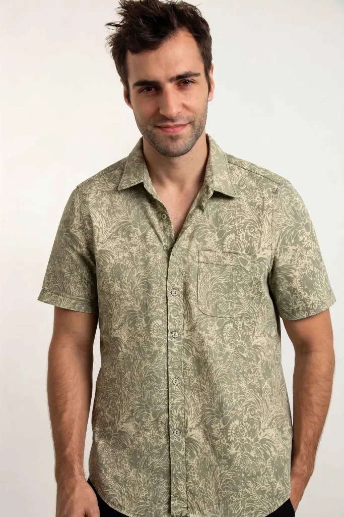 burung-merak-ludo-batik-malaysia-kaain-reduced.webp